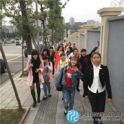 歡慶三八節(jié) 萬安幼兒園老師走進文化之旅